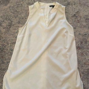 Banana Republic Sleeveless Dress Shirt